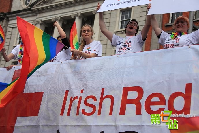 爱尔兰同性恋狂欢：边缘化人群的爱情