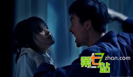 丈夫出差公公掐死床上儿媳：原因惊人！
