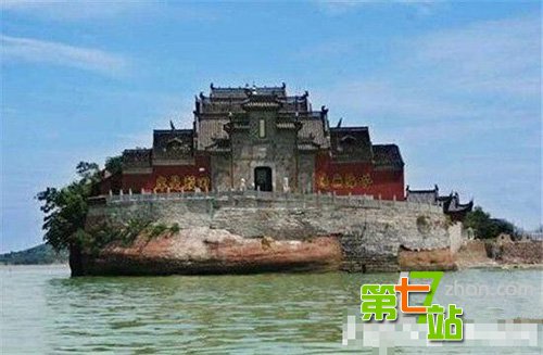 中国巢湖水下竟藏千年古城！惊世谜团至今未解