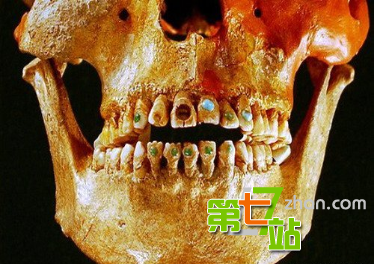 世界考古十大发现 “黑胡子”海盗遗物