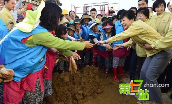 韩国废止了汉字 可现在让他们有点尴尬了