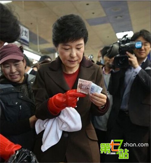 韩国废止了汉字 可现在让他们有点尴尬了