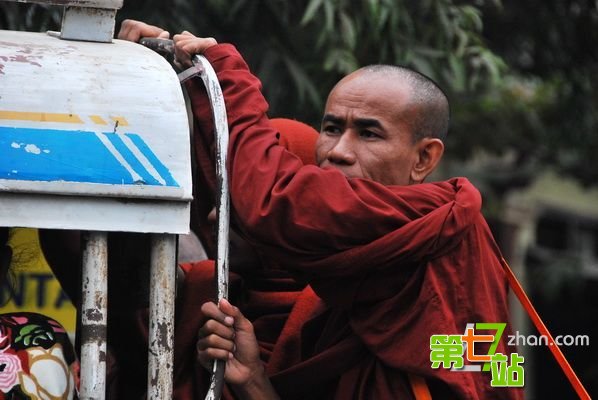 各国寺庙里惊人事：和尚竟能找尼姑生子