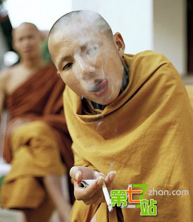 各国寺庙里惊人事：和尚竟能找尼姑生子