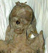 世界古史上的10大惊天骗局 尸体竟是造假？