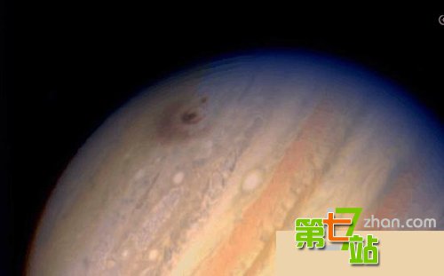 NASA曝木星图片惊现外星人 对镜头露诡异笑容