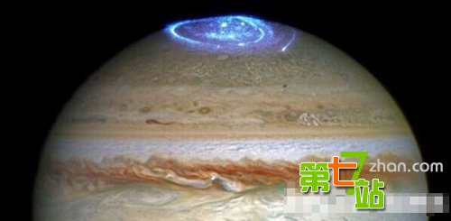 NASA曝木星图片惊现外星人 对镜头露诡异笑容