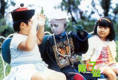 中国的僵尸为何穿着清朝官服？