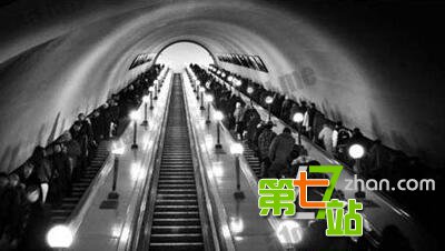 莫斯科地铁半夜失踪！车上的人全部不见了