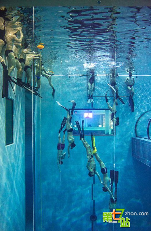 世界级旅游胜地：40米深游泳池你见过没？(10)