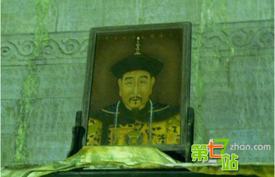 清朝大帝乾隆皇帝陵墓：裕陵三次遭劫